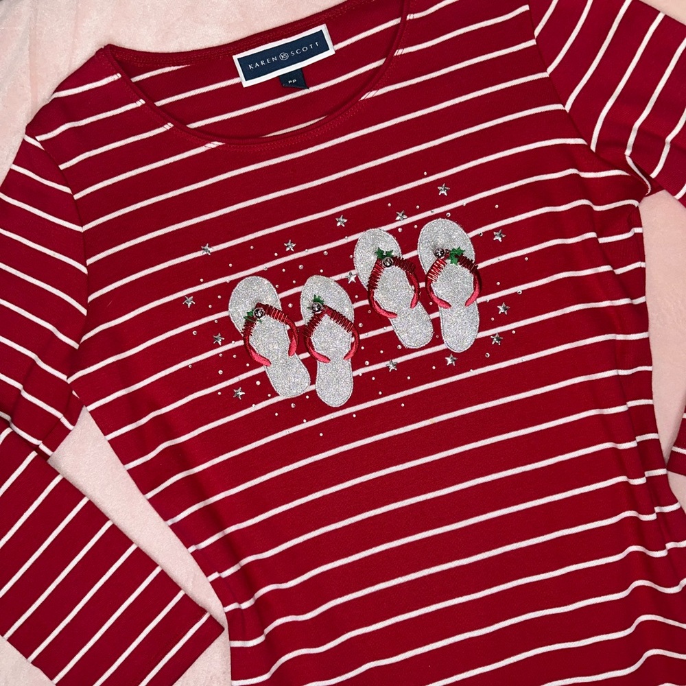 Karen Scott Christmas Red White Embellished Holiday Shirt, Petite XS (0P) NWT - Picture 8 of 9
